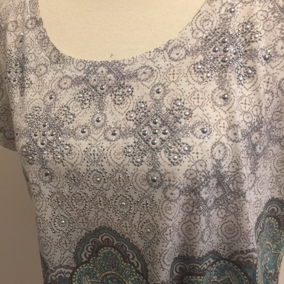 Mandala Print Ombré Blouse - Picture 6 of 8